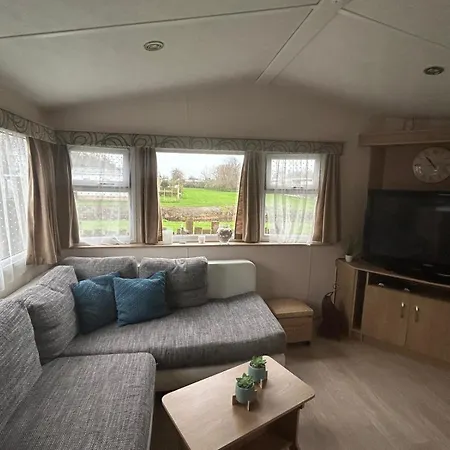 Holiday home Ferienhaeuschen Nr 80 Am Kanal Ferienpark De Watersnip Petten