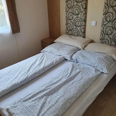 Ferienhaeuschen Nr 80 Am Kanal Ferienpark De Watersnip Holiday home Petten
